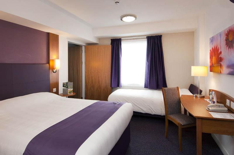 Premier Inn Leeds City Centre Εξωτερικό φωτογραφία